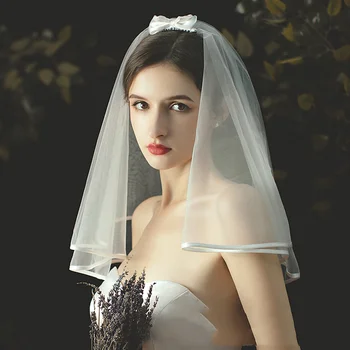 Cocar com Bowknot de Vestido de Noiva Vestido de Noiva de Cabelo Curto Bonito e Delicado de Vinculação