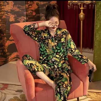 Novo Cetim Verde Pijamas Arte de Impressão Pijamas para Mulheres de Verão Terno de Seda Leopardo de Manga Longa, Calças Conjunto de 2 peças de Homewear